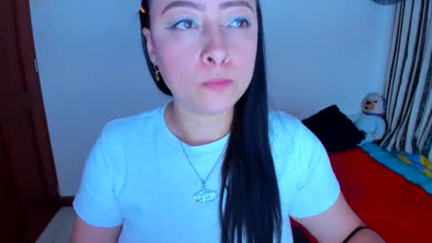 juliana online show from January 14, 11:05 pm