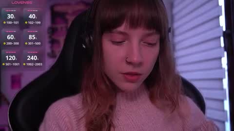 Julia online show from November 30, 9:35 am