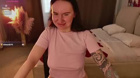 Miss Grace online show from April 13, 8:04 am