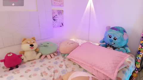 Emy online show from November 20, 11:50 pm