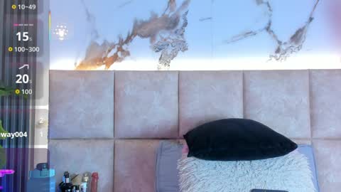 kaarol01 online show from April 6, 3:17 am