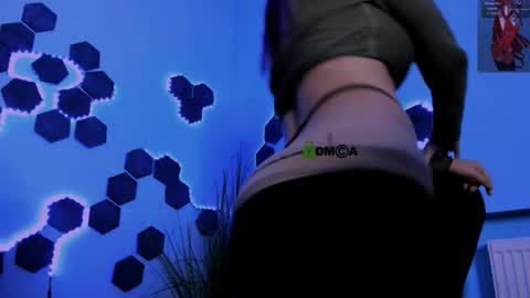 kaela_spell_ online show from February 25, 5:28 am