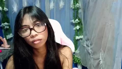 Kiara online show from October 17, 2:09 pm