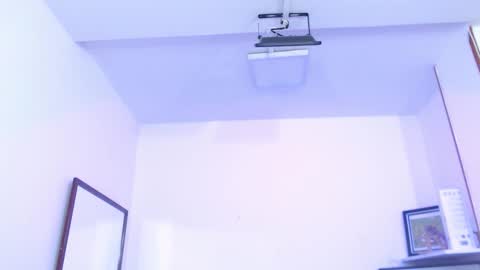 Kali online show from November 29, 6:12 pm