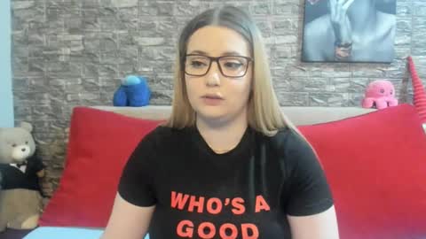 kalindahot online show from April 2, 6:05 pm