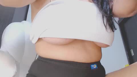 Hannah online show from September 27, 10:50 pm