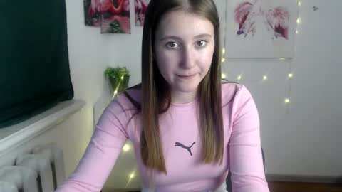 kamilla_love_ online show from November 16, 3:23 pm