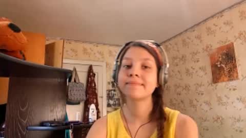 Mari  Simmons online show from September 27, 7:15 am