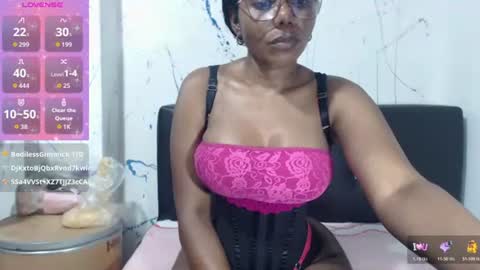 Paola online show from February 26, 1:59 am