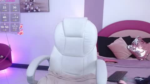 kaoryy_1 online show from April 2, 1:41 pm