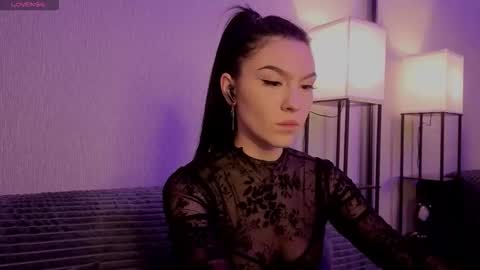 kara_life online show from December 2, 1:07 am