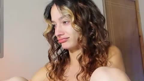 Karen Arango online show from July 19, 10:17 am