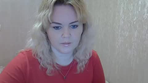 karennelsonx online show from February 5, 12:17 pm