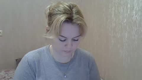 karennelsonx online show from January 23, 6:45 pm