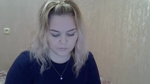 karennelsonx online show from January 26, 12:54 pm