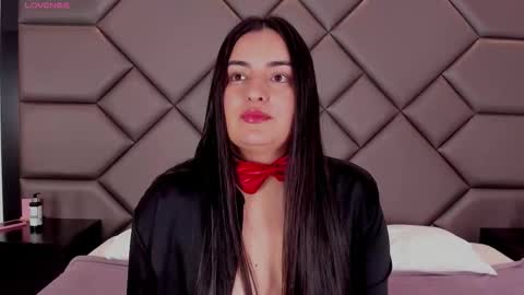 Karen Savino online show from December 3, 11:45 am