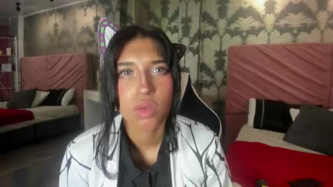 Karina online show from October 2, 7:52 pm