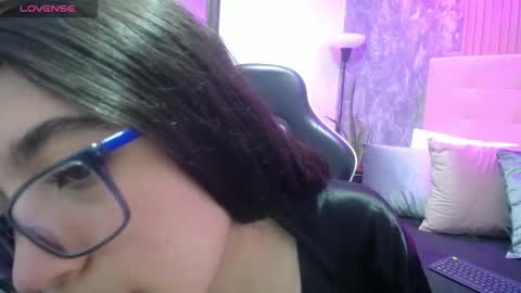 karina_carmona online show from November 19, 12:16 pm