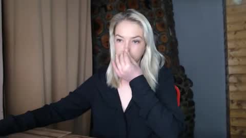 karina online show from February 26, 4:22 am