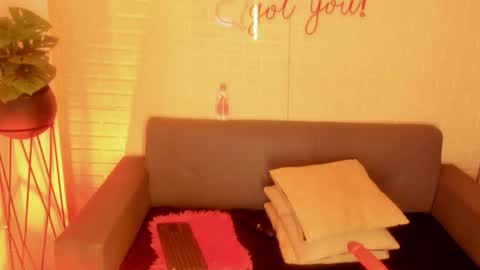 Kari online show from January 14, 11:59 am