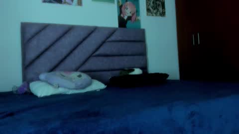 KARINNA  RAVEN online show from October 9, 1:21 am