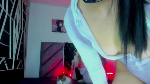 KARINNA  RAVEN online show from November 3, 10:47 pm