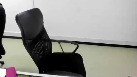 karla_cg online show from October 20, 5:16 pm