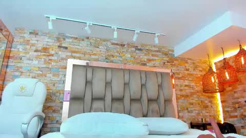  Karla  online show from September 13, 9:34 pm