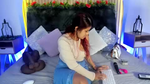 Karla Gonzaless online show from February 2, 3:49 pm