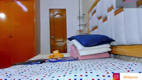 karolina  online show from September 28, 8:14 pm