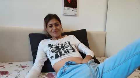 Crystyna online show from October 11, 7:35 am