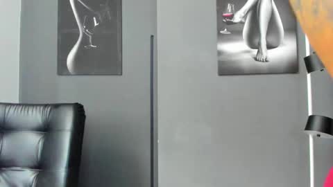   online show from November 20, 7:04 pm