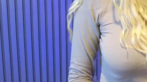 Julia online show from April 4, 11:53 am