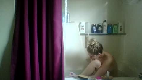 Karma Queen online show from October 23, 6:36 pm