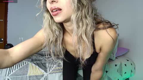 karol_goode online show from January 25, 11:00 pm