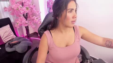 karol online show from March 18, 8:47 pm