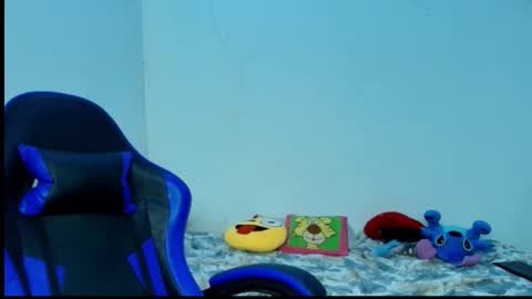    online show from September 11, 10:48 am