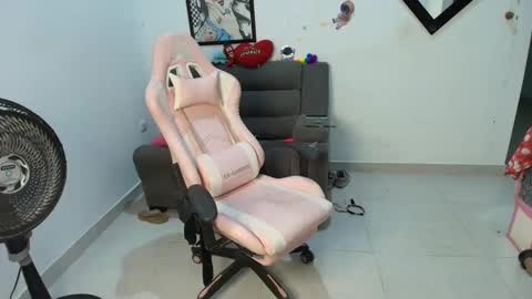    online show from February 12, 1:09 am