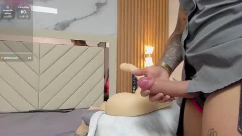 Karoll online show from September 25, 3:27 am