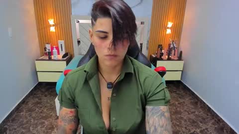 Karoll online show from February 3, 7:51 pm