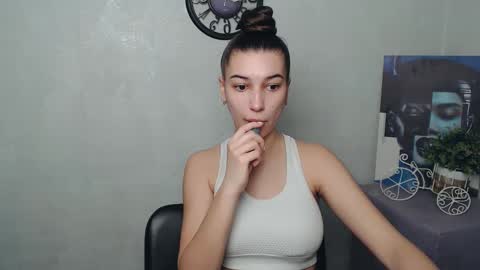 Karolina online show from March 12, 7:02 am