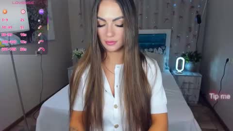 Karolina online show from March 2, 7:15 am