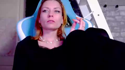 karoline121 online show from March 9, 4:22 pm