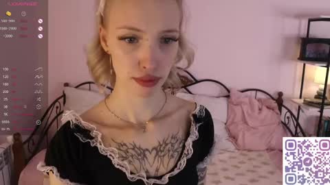 Karoline online show from June 3, 10:15 pm