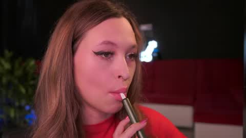 Caroline online show from April 5, 4:11 am