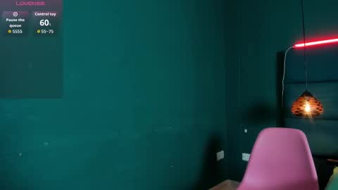 Greta Brown online show from October 7, 9:30 pm