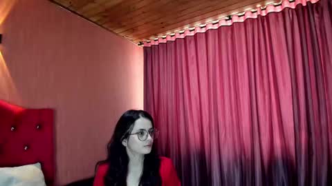 kassandra james online show from December 21, 4:25 pm