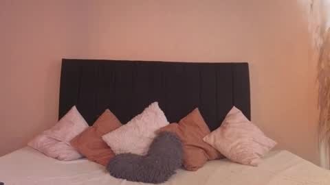 kassandra james online show from December 15, 1:16 pm