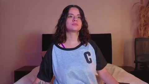 kassandra james online show from July 28, 4:39 pm