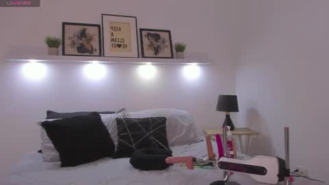.Lovense is active There are legends that in this room all your wis hes can come true  Private is Open  online show from June 11, 12:32 am